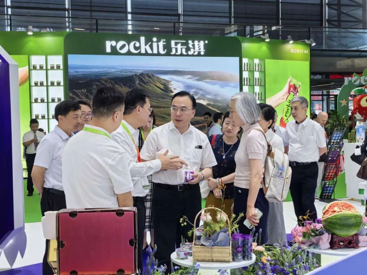 ​市商务委调研2025中国国际水果展